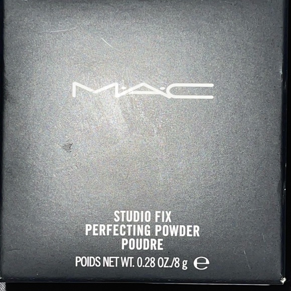 NWT MAC STUDIO FIX PERFECTING POWDER - LIGHT - Picture 4 of 4